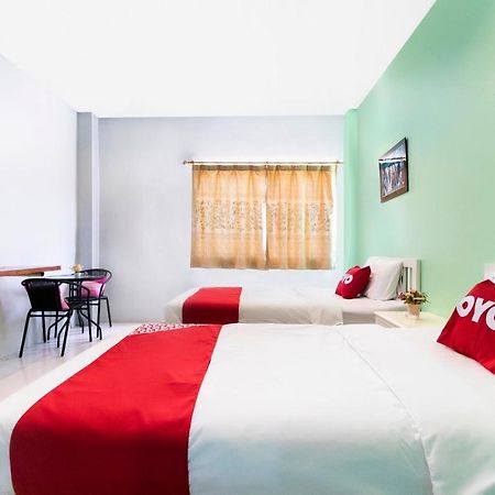 Oyo 632 Thanagrit Apartelle Tha Mai Екстер'єр фото