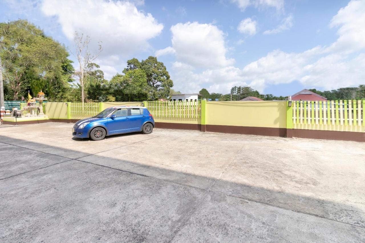 Oyo 632 Thanagrit Apartelle Tha Mai Екстер'єр фото