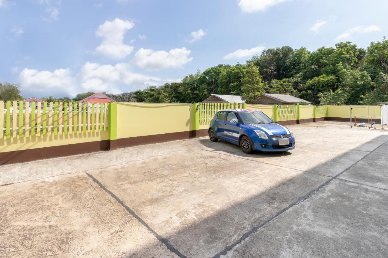 Oyo 632 Thanagrit Apartelle Tha Mai Екстер'єр фото