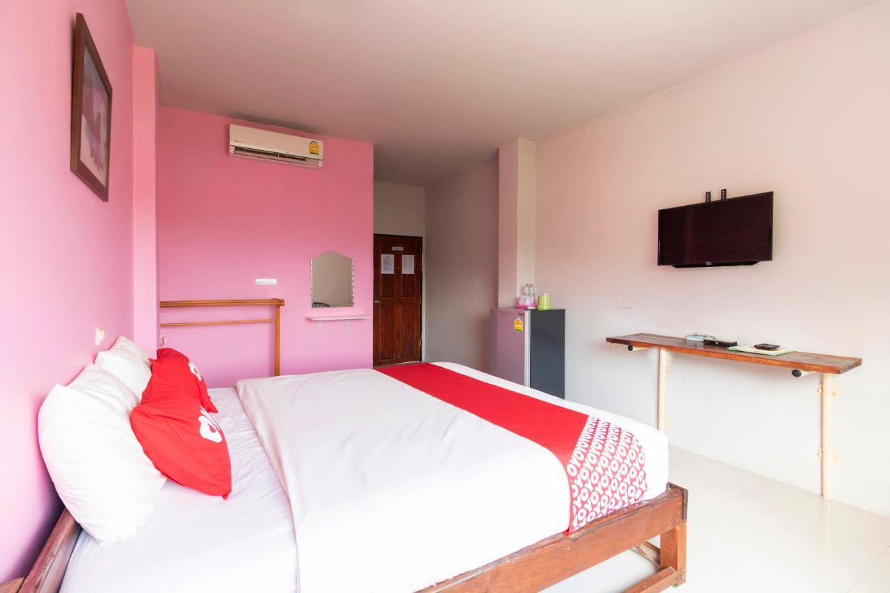 Oyo 632 Thanagrit Apartelle Tha Mai Екстер'єр фото